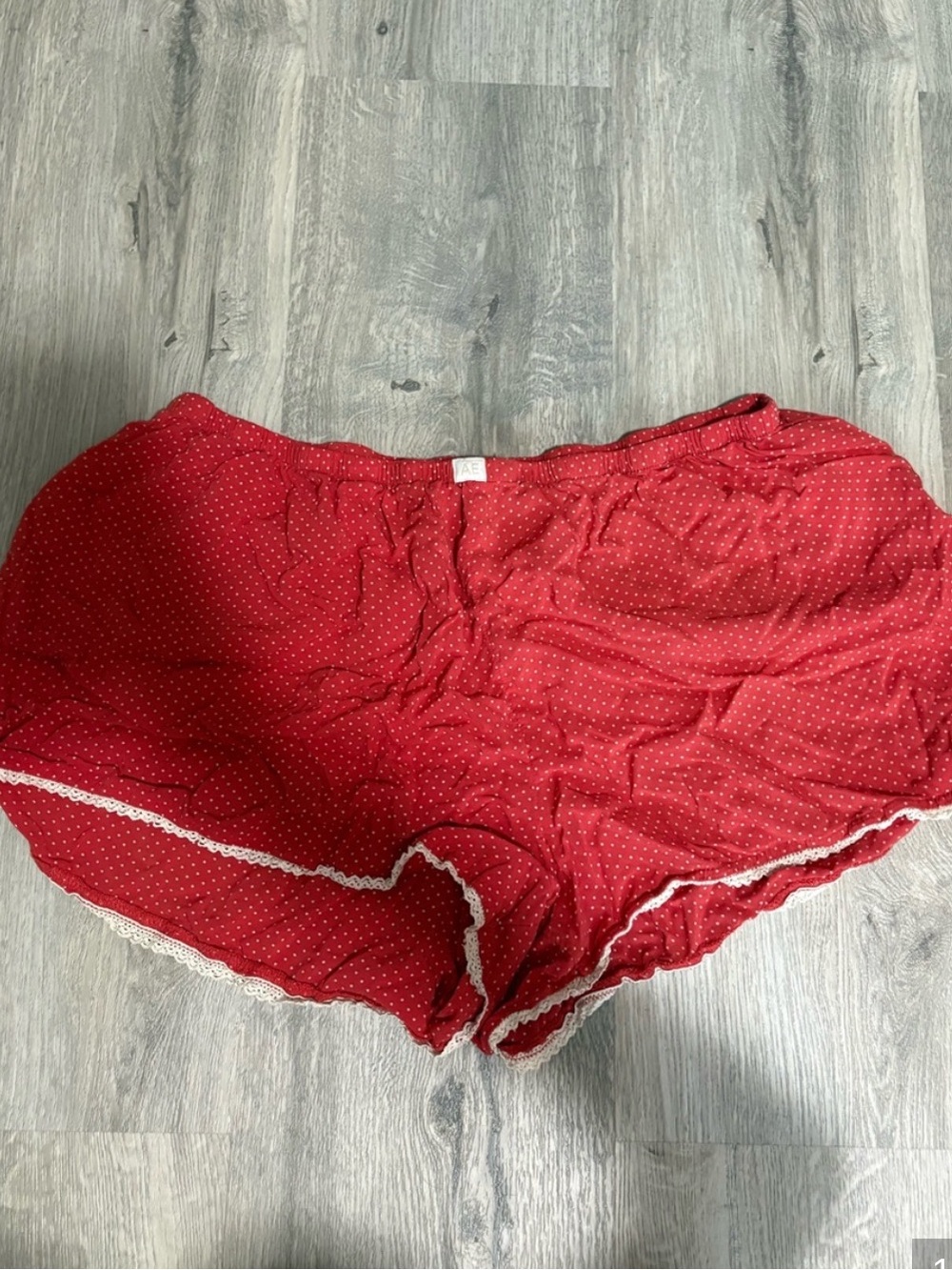 3 for $14 American Eagle Outfitters Red Polka Dot Lace-Trim Shorts size large